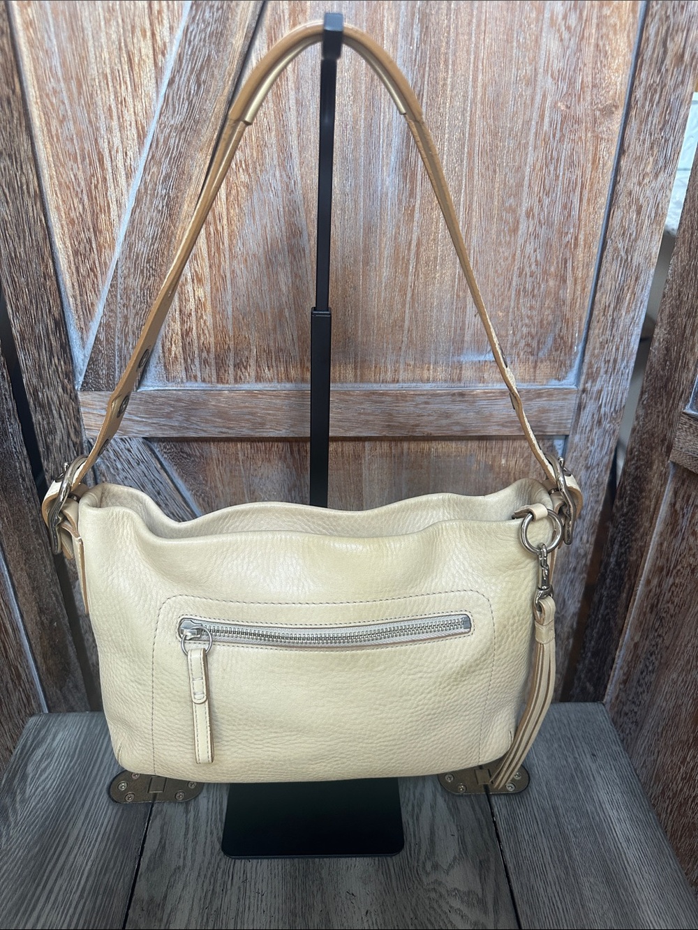 Coach Vintage Legacy Milled Cowhide Leather Hobo Bag L04S-1429